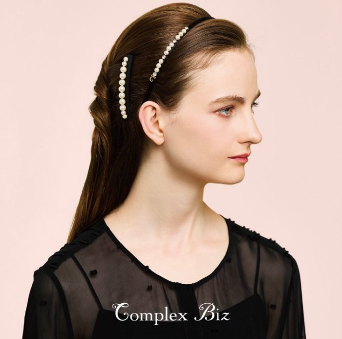 <Complex Biz/COMPLEX BIZ>"Ceremony Style"的介绍
  
  